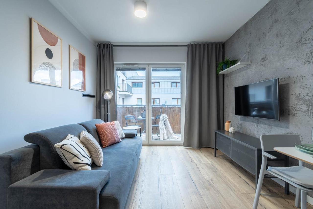 By The River Point Apartment Poznan